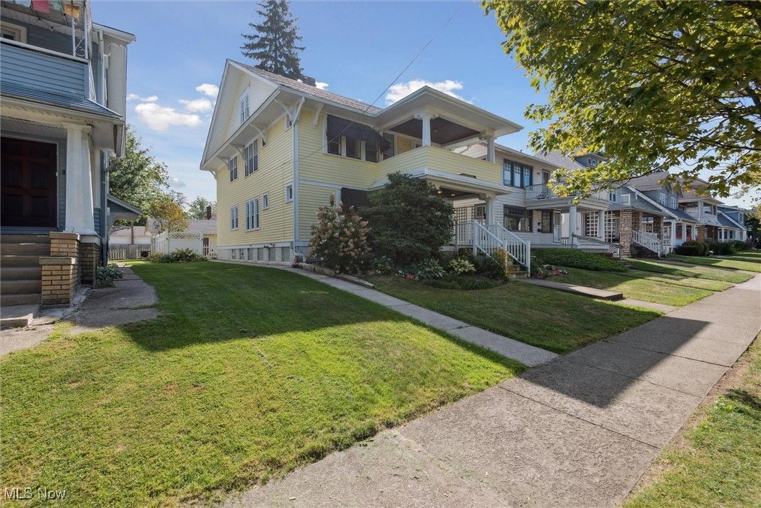 1207 Granger Ave - Photo 1