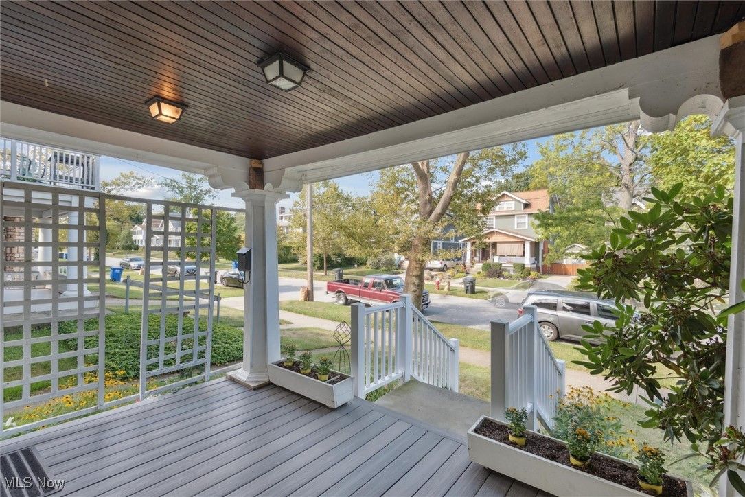 1207 Granger Ave - Photo 3