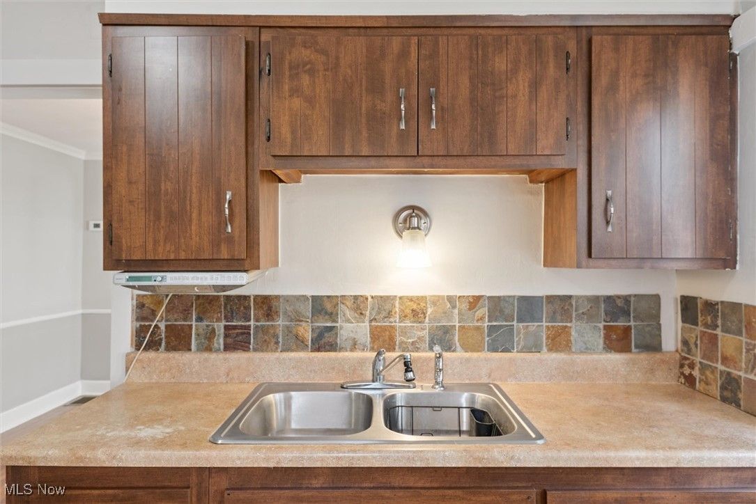 1207 Granger Ave - Photo 10