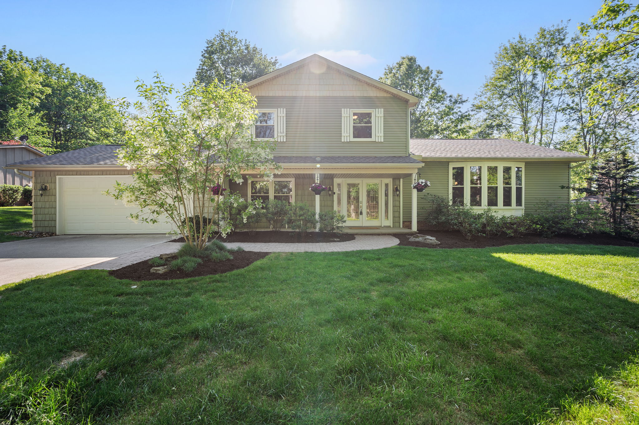 8662 Tanglewood Trail, Chagrin Falls, OH 44023